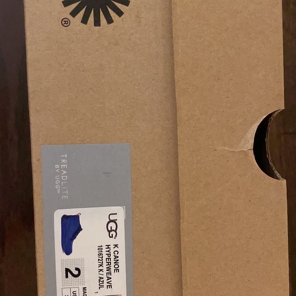 NEW Ugg K Canoe Hyperwave, boys size 2 - Picture 5 of 5